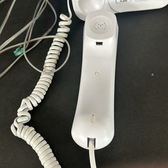Advanced American Telephone Big Buttons 2 Line Hands Free White Corded Telephone - Picture 5 of 12